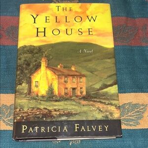 The Yellow House by - Hardcover